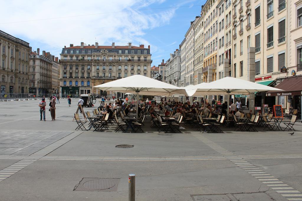 Appart Touriste Lyon Habitación foto